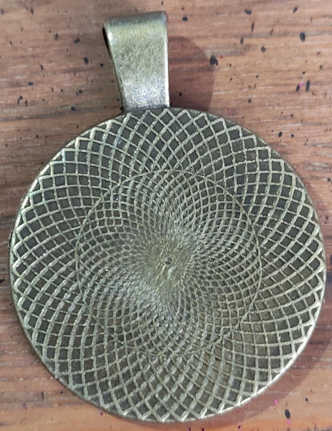 Round Easter Foil Sticker Pendant for Shiny Things Lovers